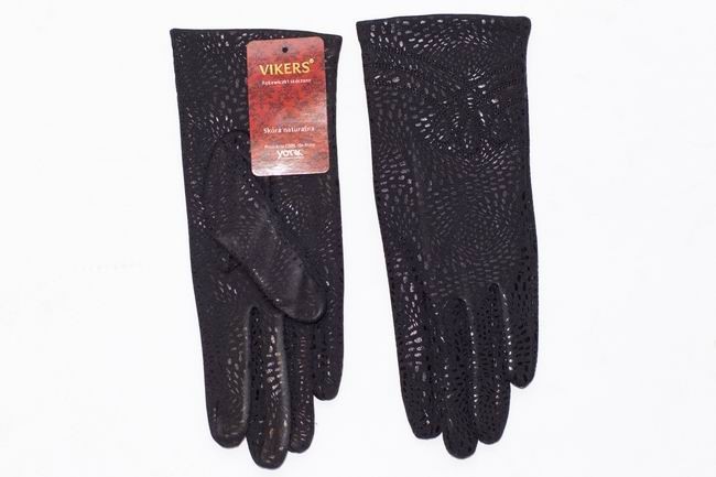 Women's gloves panther pattern